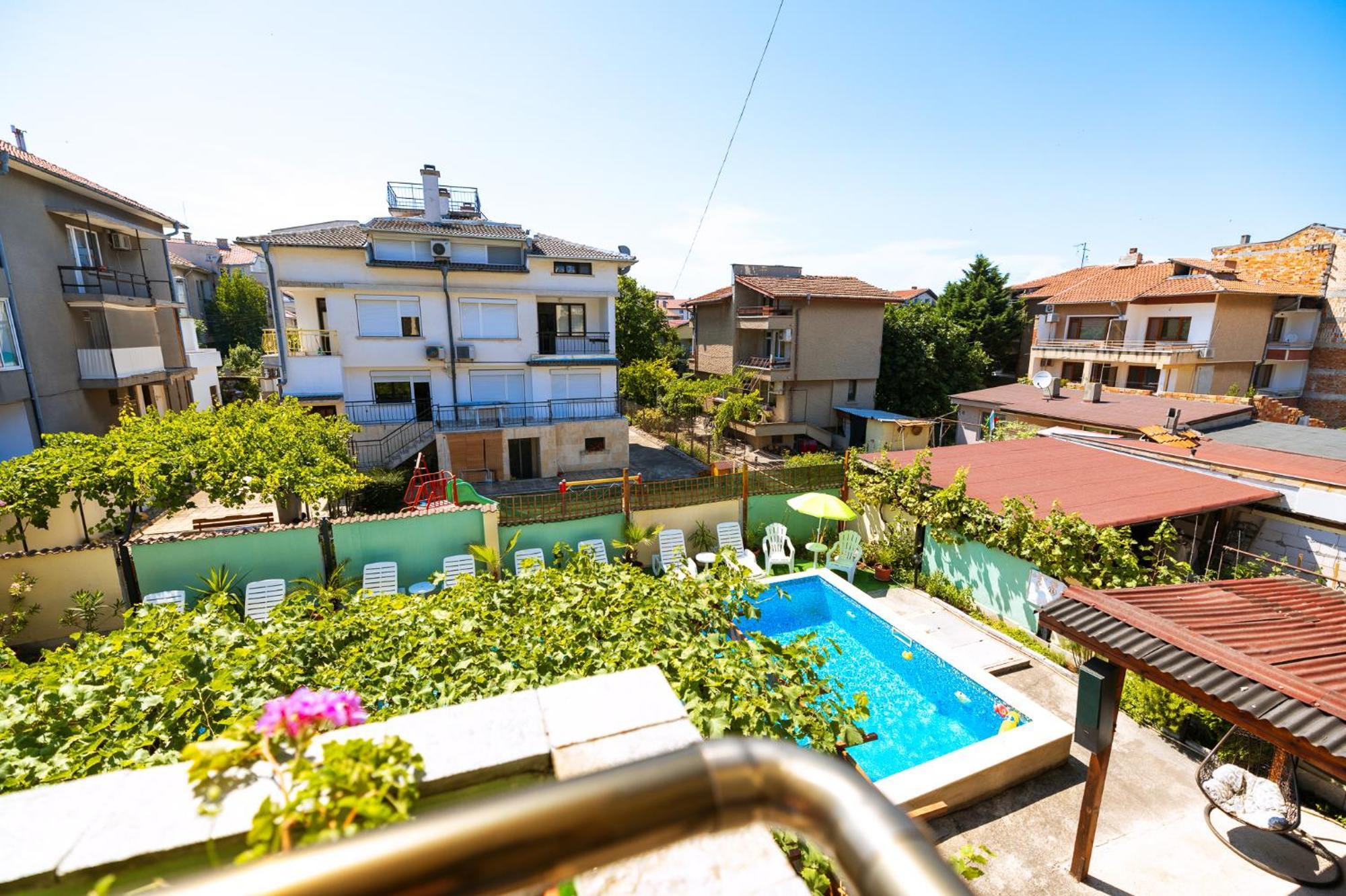 Paradise Chernomorets Esterno foto